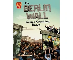KNYGA Agnieszka Biskup Berlin Wall Comes Crashing Down