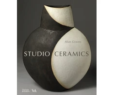 KNYGA Alun Graves Studio Ceramics (Victoria and Albert Museum), British Studio Pottery 1900 to Now