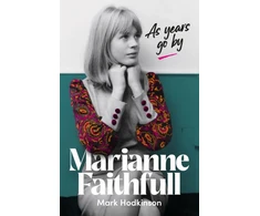 KNYGA Bookshop Marianne Faithfull