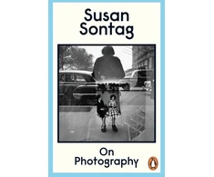 KNYGA Bookshop On Photography