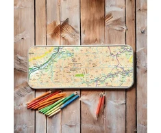 KNYGA Bookshop OS Map Metal Pieštukas Tin - Cairngorms National Park