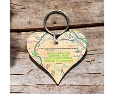 KNYGA Bookshop OS Map Wooden Heart Key-ring - Brecon Beacons National Park