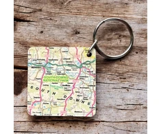 KNYGA Bookshop OS Map Wooden Square Key-ring - South Downs National Park