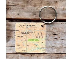 KNYGA Bookshop OS Map Wooden Square Key-ring - Cairngorms National Park