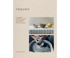KNYGA Bookshop Thrown