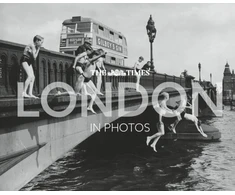 KNYGA Bookshop Times Books Times London in Photos: A History of the Nation’s Capital Through the Camera Lens