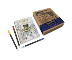KNYGA Insight Insight Editions Harry Potter Mini Coloring Set: Contains 64pp coloring book and 12 premium colored pencils