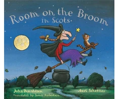 KNYGA Julia Donaldson Room on the Broom in Scots