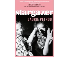 KNYGA Laurie Petrou Žvaigždžių stebėtojas