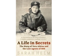 KNYGA Sarah Helm Life In Secrets