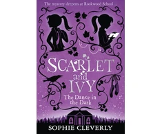 KNYGA Sophie Cleverly Cleverly Sophie Dance in the Dark: A Scarlet and Ivy Mystery