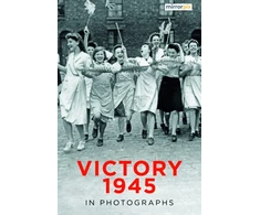 KNYGA Bookshop Victory 1945 in Photographs