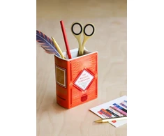 KNYGA Bookshop Bibliophile Ceramic Vase: The Writer's Companion