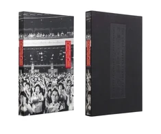 KNYGA Bookshop Door Opened: 1980s China