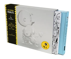 KNYGA Bookshop Essential Peanuts by Charles M. Schulz