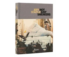 KNYGA Bookshop Jeff Staple