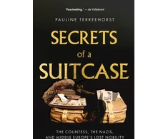 KNYGA Bookshop Secrets of a Suitcase