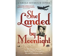 KNYGA Bookshop She Landed By Moonlight