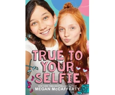 KNYGA Bookshop True to Your Selfie