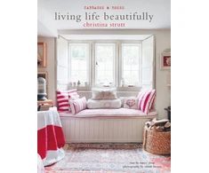 KNYGA Christina Strutt Living Life Beautifully