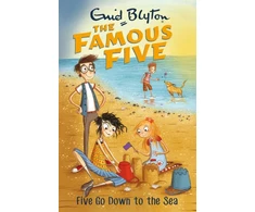 KNYGA Enid Blyton Famous Five: Five Go Down To The Sea