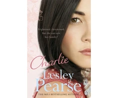 KNYGA Lesley Pearse Čarlis