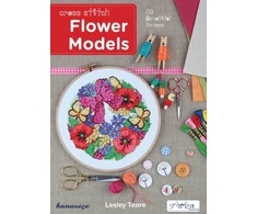 KNYGA Lesley Teare Flower Models