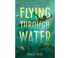 KNYGA Mamle Wolo Flying Through Vanduo