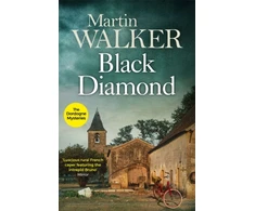 KNYGA Martin Walker Juodas deimantas