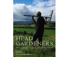KNYGA Ambra Edwards Head Gardeners