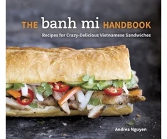 KNYGA Andrea Quynhgiao Nguyen Banh Mi Handbook