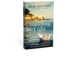 KNYGA Bookshop Traveling Light