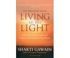 KNYGA Shakti Gawain Living in the Light