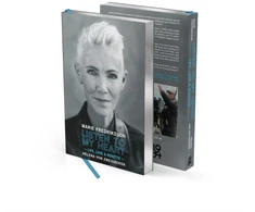 KNYGA Tbd Listen to My Heart (Limited Edition)