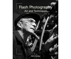 KNYGA Terry Hewlett Flash Photography