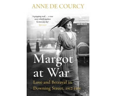 KNYGA Anne De Courcy Margot at War