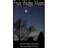 KNYGA Bookshop Fruit Wedge Moon