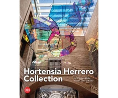 KNYGA Bookshop Hortensia Herrero Collection