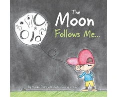 KNYGA Bookshop Moon Follows Me...
