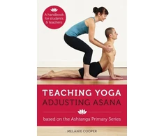 KNYGA Bookshop Teaching Yoga, Adjusting Asana