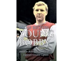 KNYGA Bookshop Young Bobby - The Bobby Moore Story Vol 2