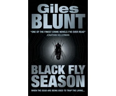 KNYGA Giles Blunt Juodas Fly Season