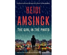 KNYGA Heidi Amsinck Girl in the Photo