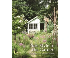 KNYGA Jane Cumberbatch Pure Style in the Garden