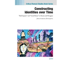 KNYGA Jekatyerina Dunajeva Constructing Identities over Time