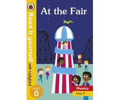 KNYGA Ladybird Books Staff At the Fair - Read it yourself with Ladybird Level 0: Step 9