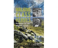 KNYGA Roland Smith Walking Class Heroes