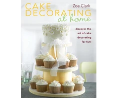 KNYGA Zoe Clark Cake Decorating at Home