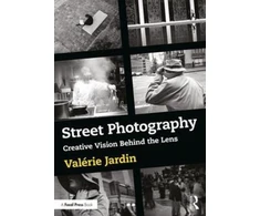 KNYGA Valerie Jardin Street Photography