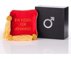 Gadget Factory Juokingas poilsio pagalvėlės rinkinys Mr. Winky, skirtas atsipalaidavimui